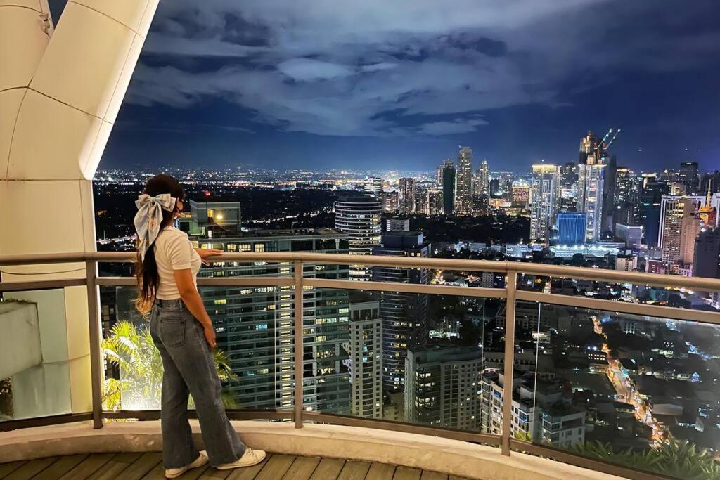 마닐라 The Serene Escape Rockwell Makati City View 1Br 아파트 외부 사진